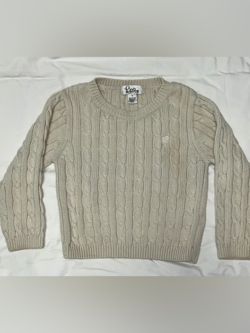 Lily Pulitzer oatmeal color cable knit sweater sz 4 EUC smoke free home